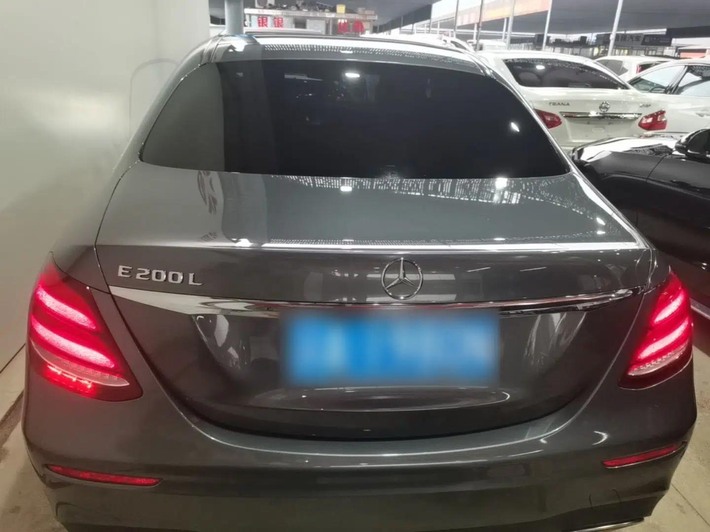 Mercedes-Benz E-Class 2016 E 200 L Sport Edition — миниатюра 5
