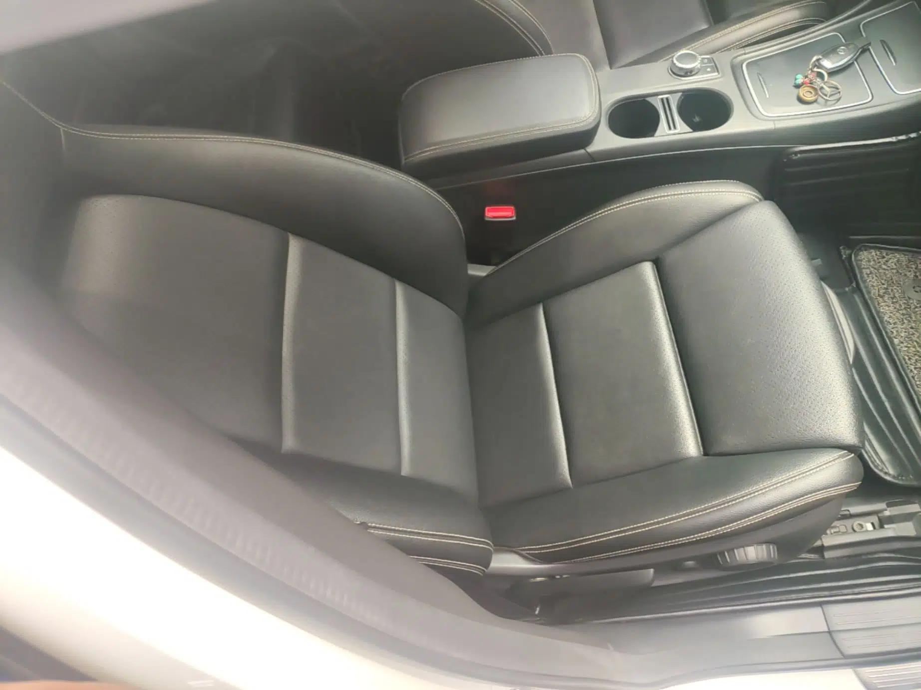 Mercedes-Benz GLA 2018 GLA 200 Fashion Model — миниатюра 23