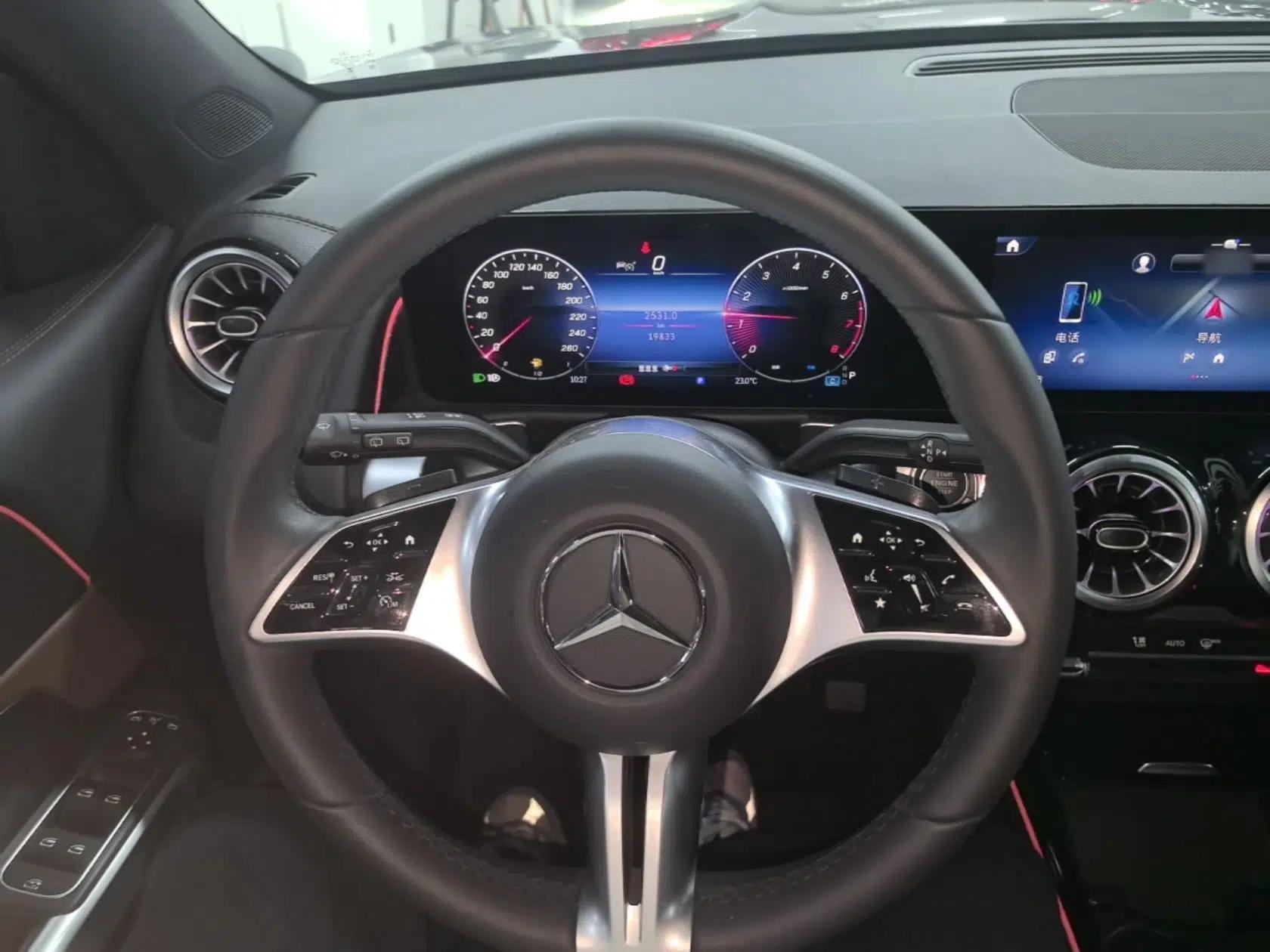 Mercedes-Benz GLB 2024 GLB 220 Dynamic Edition — миниатюра 14