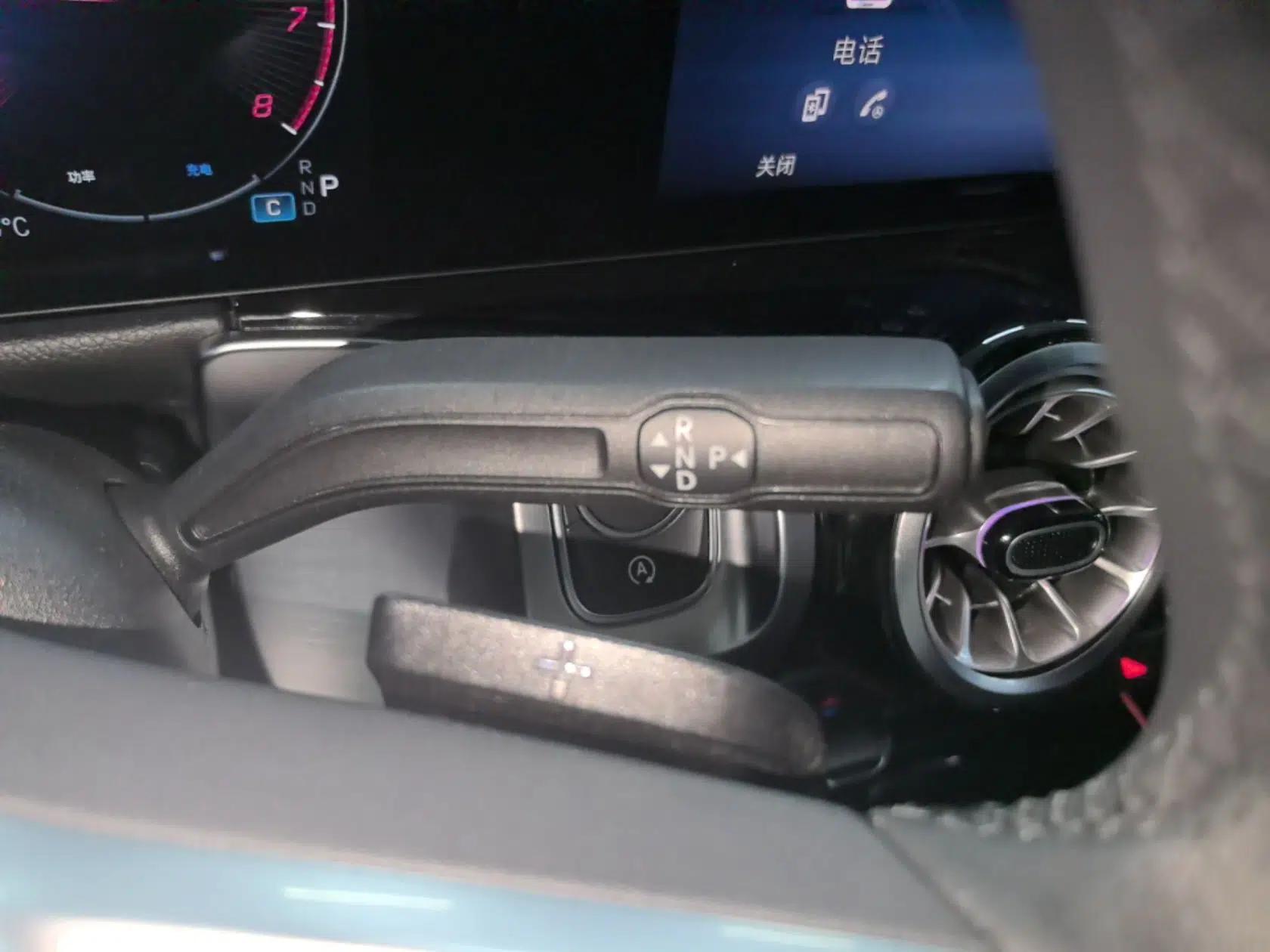 Mercedes-Benz GLB 2024 GLB 220 Dynamic Edition — миниатюра 17