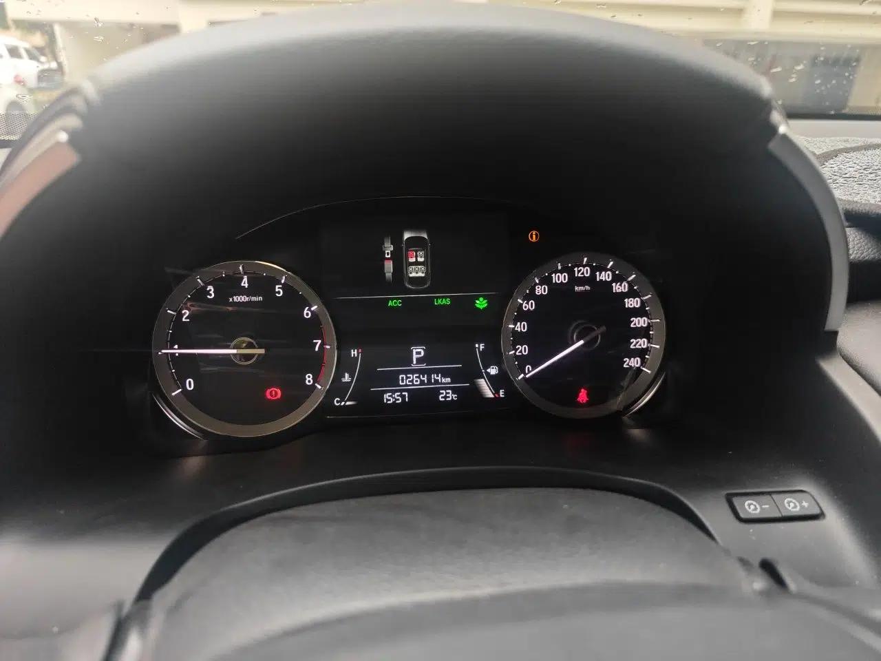 Honda UR-V 2023 240TURBO Two-Wheel Drive Zhijing Edition — миниатюра 12