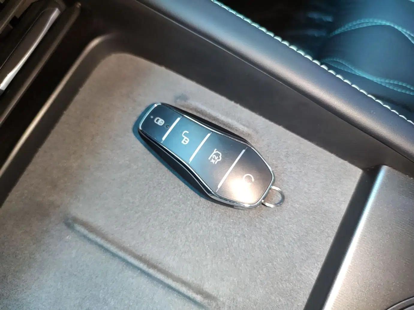 BYD Seal 06 New Energy 2025 DM-i Intelligent Drive 120KM Flagship Model — миниатюра 12