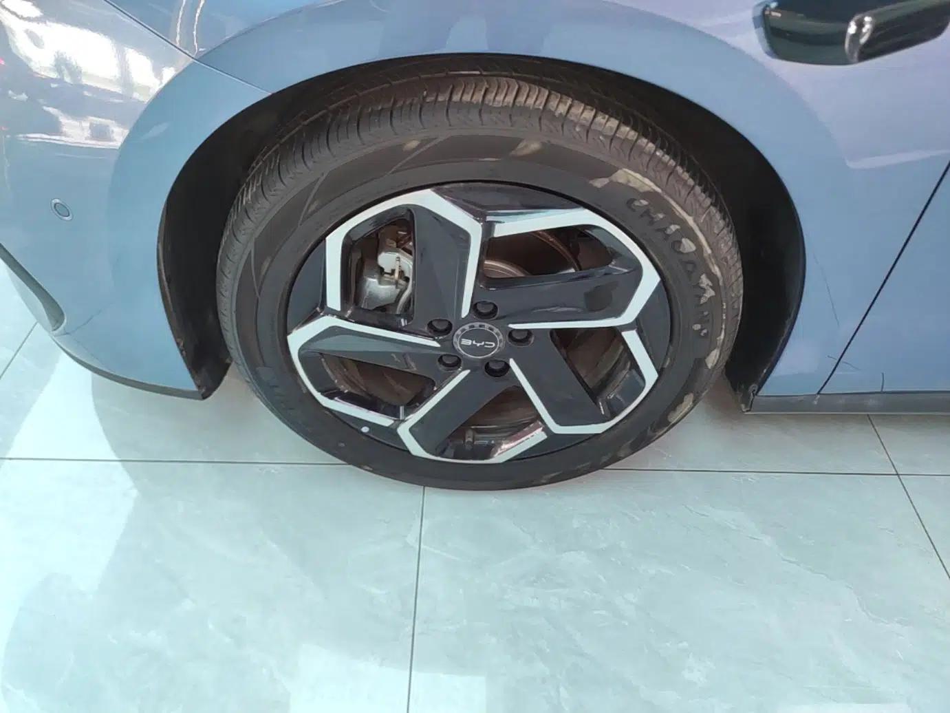 BYD Seal 06 New Energy 2025 DM-i Intelligent Drive 120KM Flagship Model — миниатюра 8