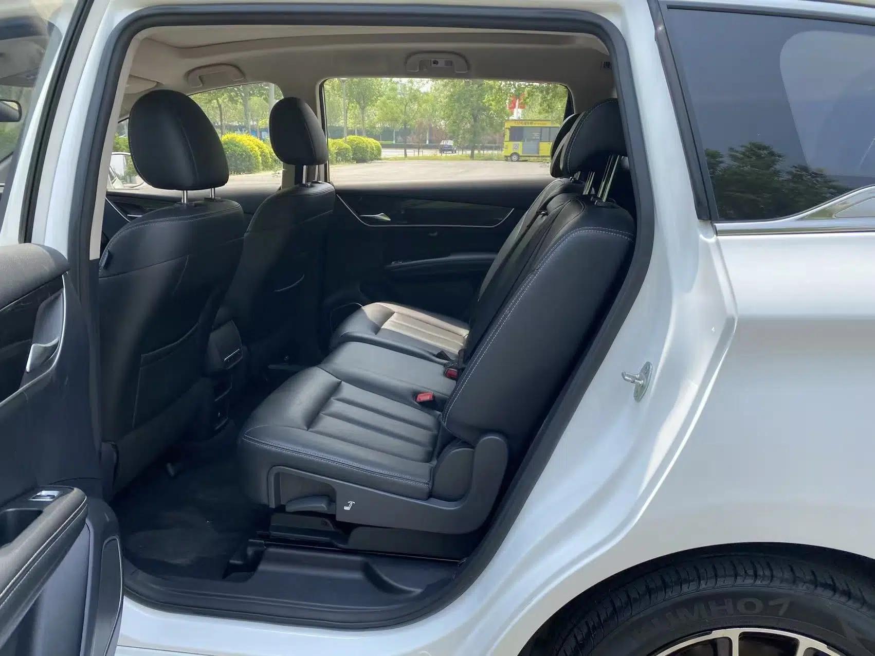 BYD Song MAX 2017 1.5T Automatic Smart Connect Elite 7-Seater — миниатюра 15