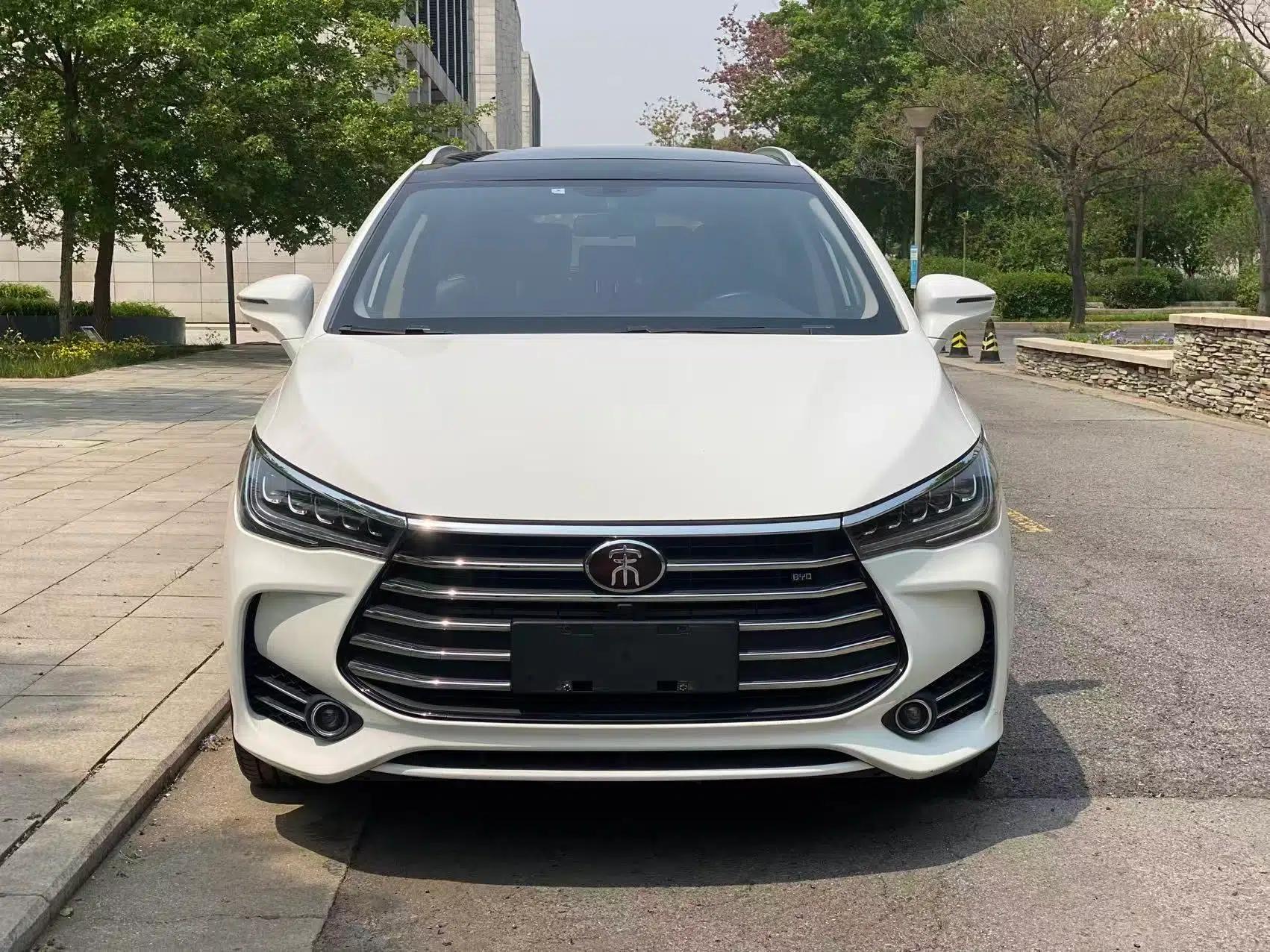 BYD Song MAX 2017 1.5T Automatic Smart Connect Elite 7-Seater — миниатюра 3