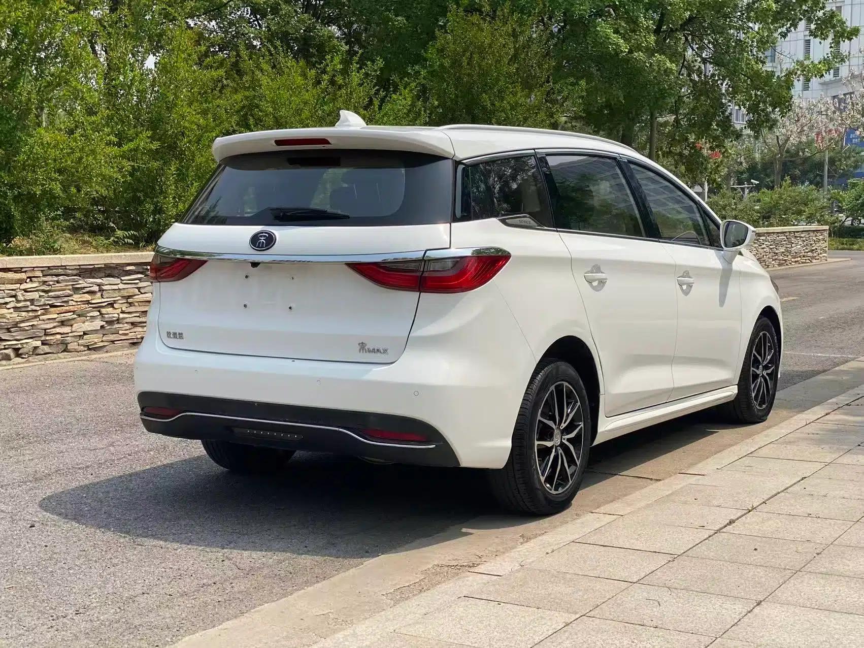 BYD Song MAX 2017 1.5T Automatic Smart Connect Elite 7-Seater — миниатюра 8