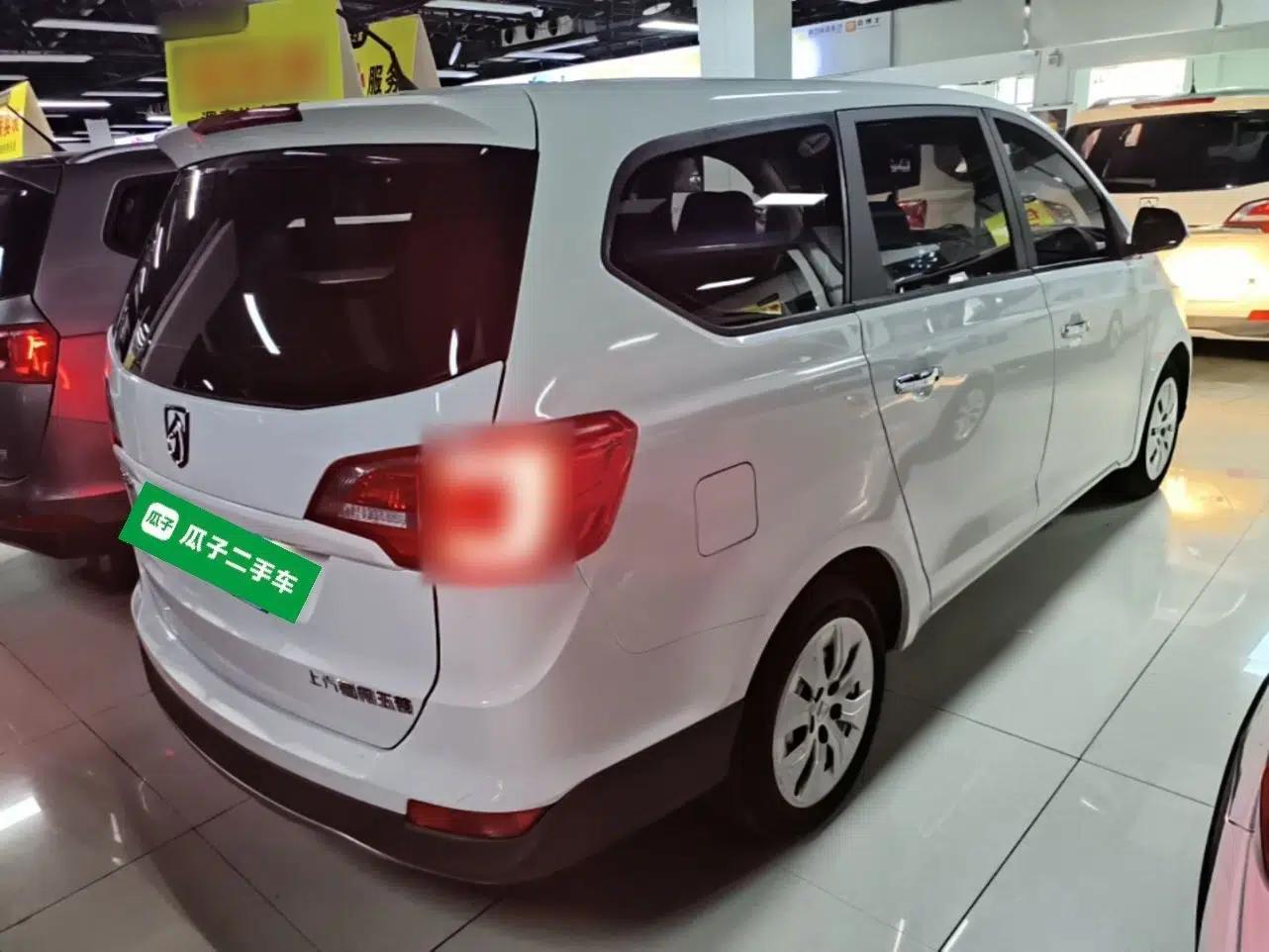 Baojun 730 2016 Revised 1.5L Manual Standard Version 7 Seats China V Emission Standard — миниатюра 6