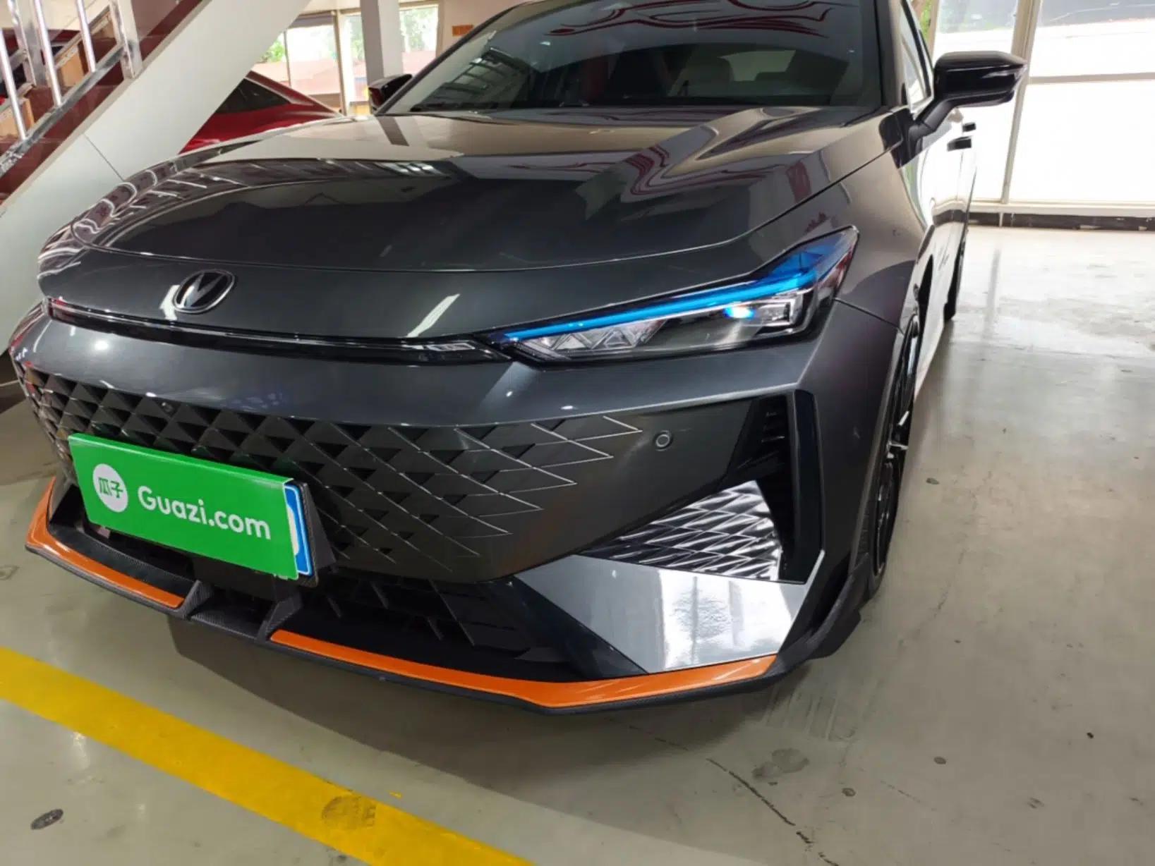 CHANGAN UNI-V 2024 1.5T Prestige Sport Edition — миниатюра 9