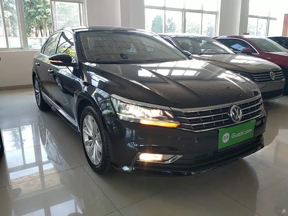 Volkswagen Passat 2017 330TSI DSG Luxury Edition — миниатюра 6