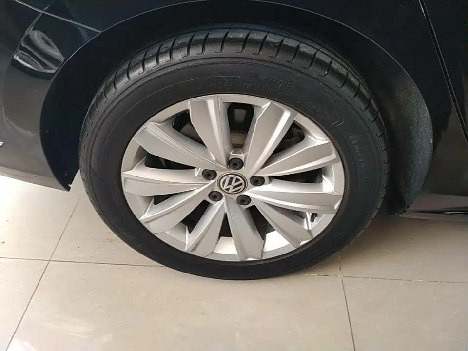 Volkswagen Passat 2019 330TSI Elite Edition China VI — миниатюра 10