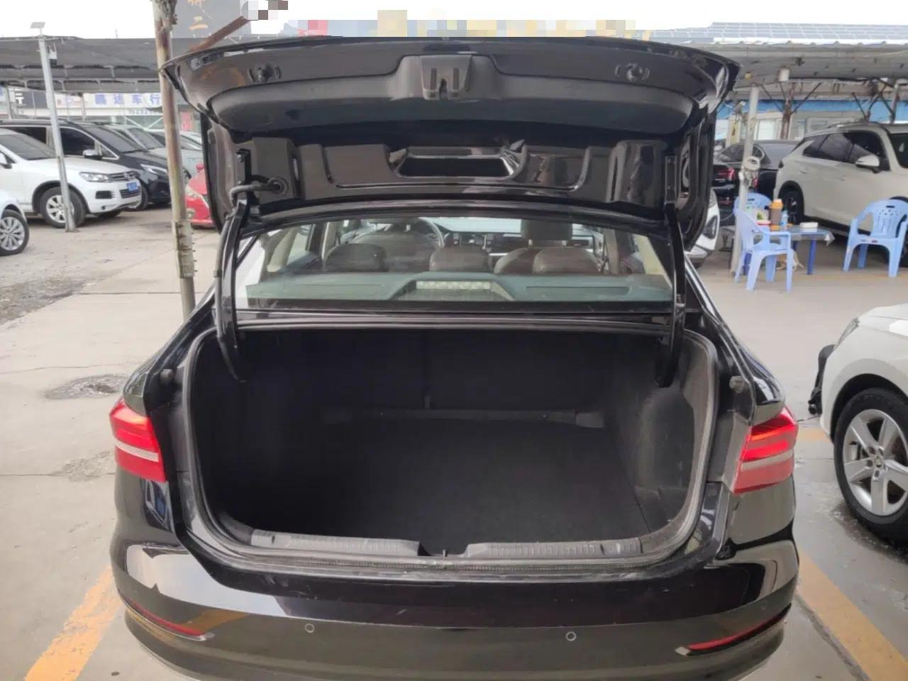 Volkswagen Lavida 2018 280TSI DSG Comfort Edition China V Standard — миниатюра 22
