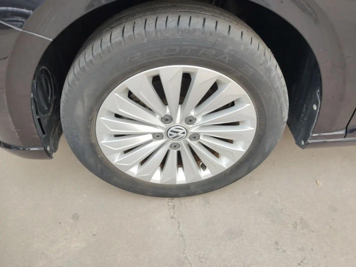 Volkswagen Lavida 2018 280TSI DSG Comfort Edition China V Standard — миниатюра 8