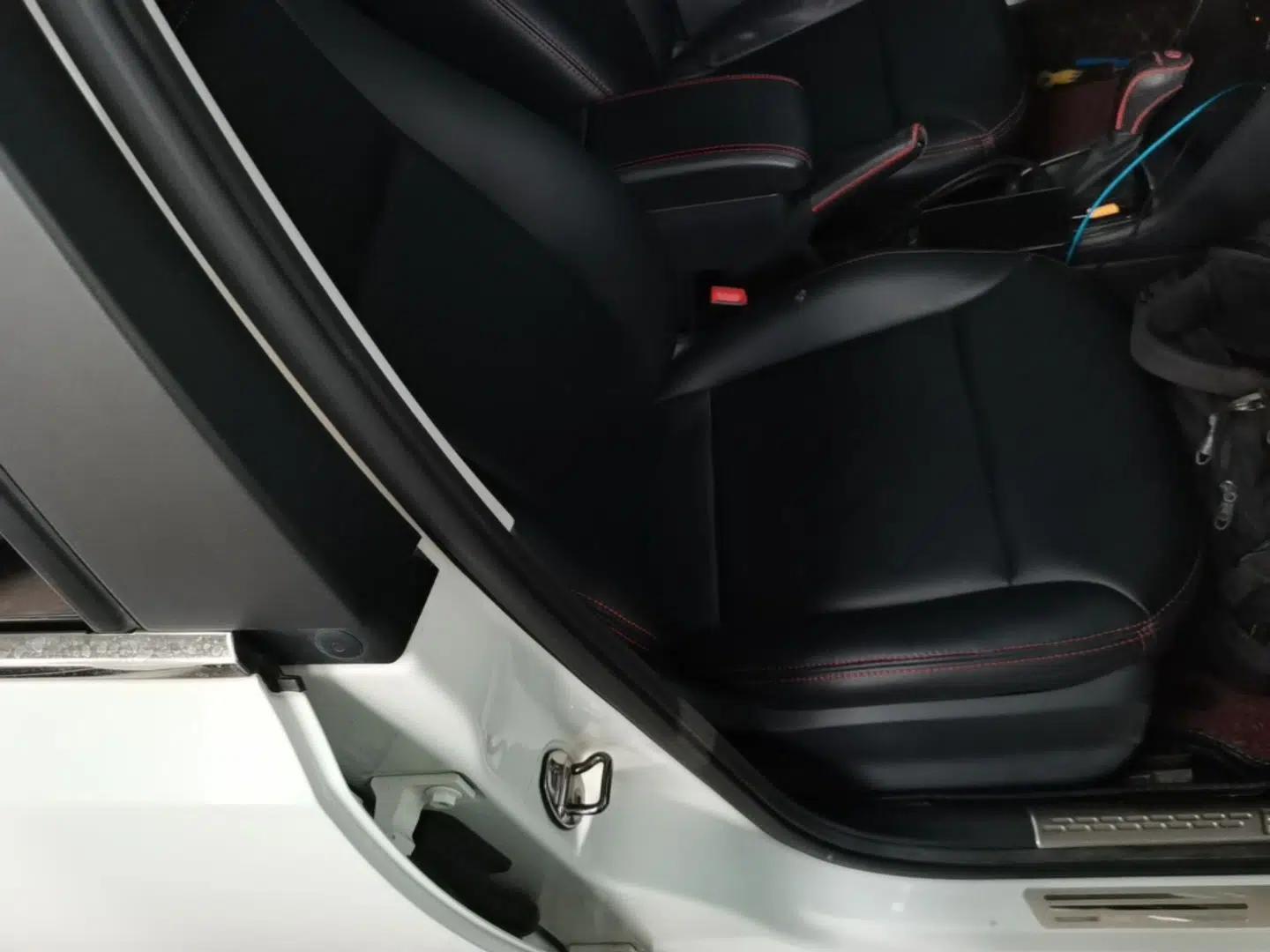 Volkswagen Polo 2018 1.5L Automatic Enjoyment Model — миниатюра 23