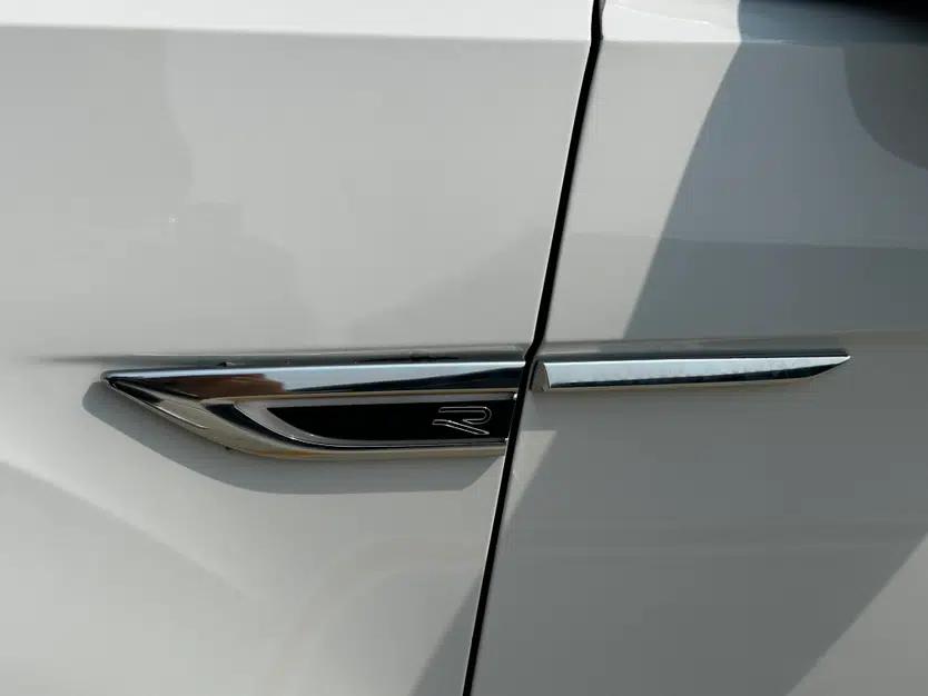 Volkswagen T-ROC 2024 300TSI DSG Two-Wheel-Drive Chen Guang Edition — миниатюра 10