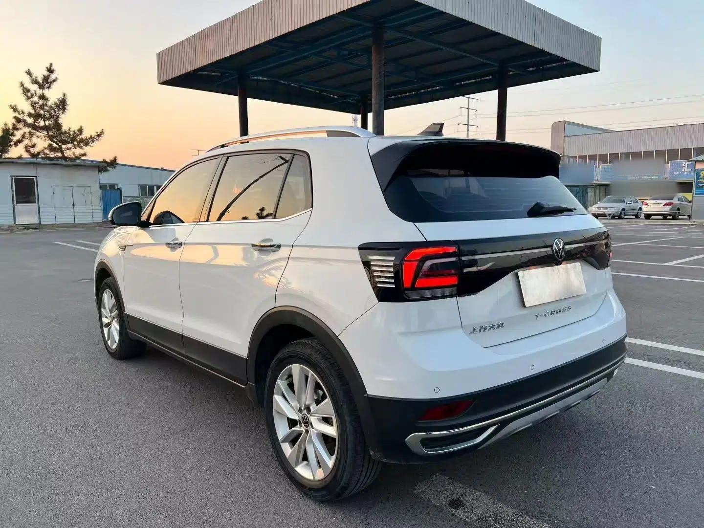 Volkswagen T-Cross 2020 1.5L Automatic Comfort Edition — миниатюра 6