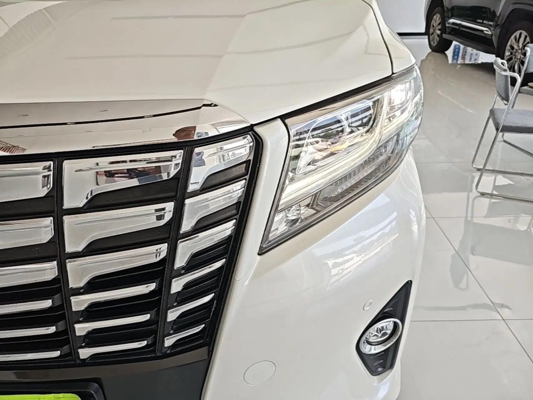 Toyota Alphard 2015 3.5L Luxury Edition — миниатюра 9