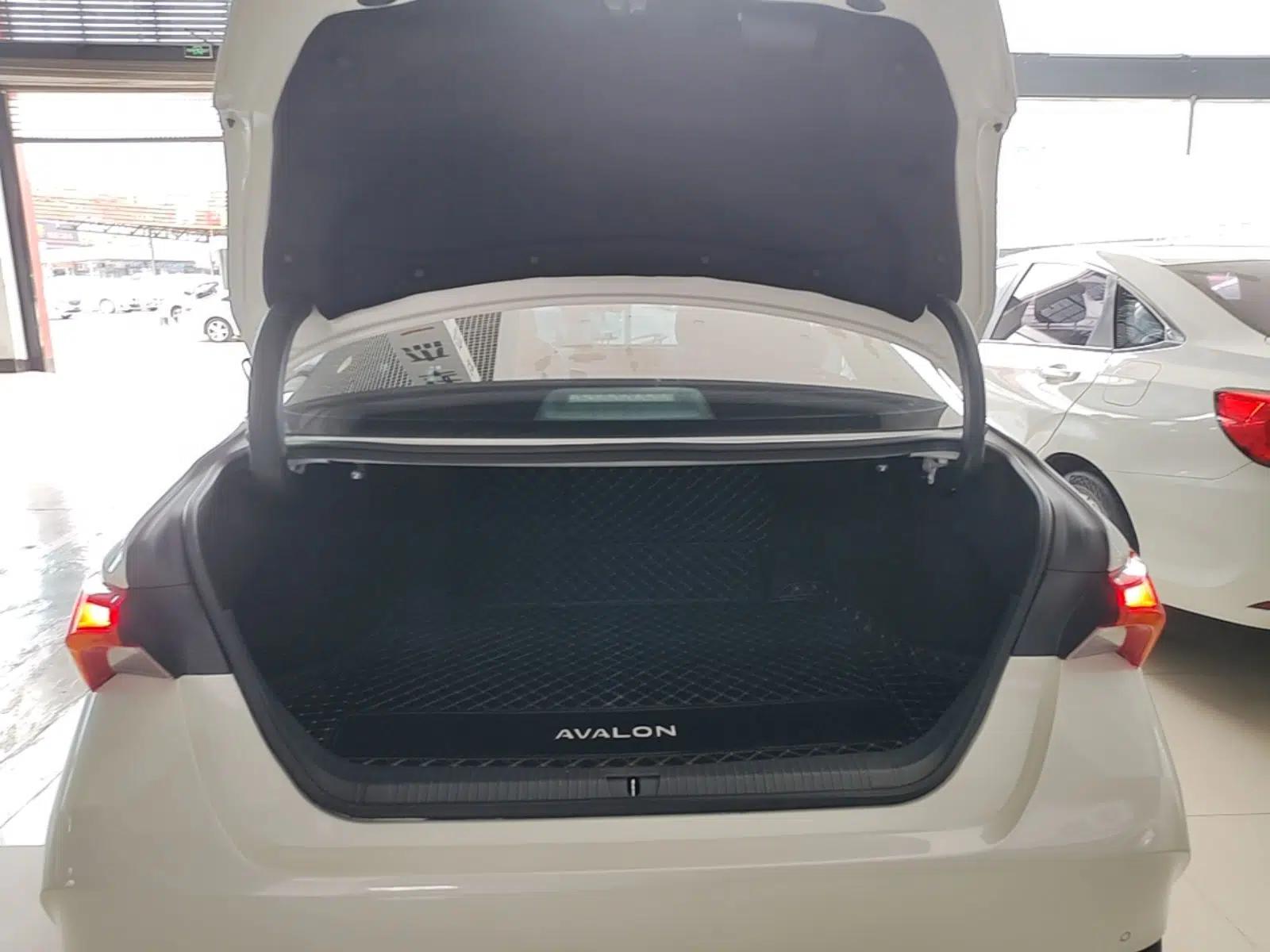 Toyota Avalon 2019 2.5L Touring Premium Version China VI Standard — миниатюра 22