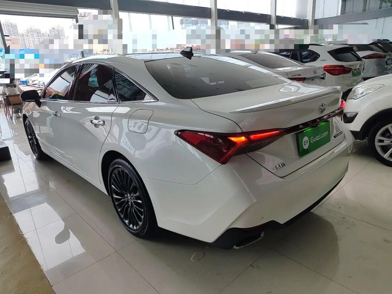 Toyota Avalon 2019 2.5L Touring Premium Version China VI Standard — миниатюра 4