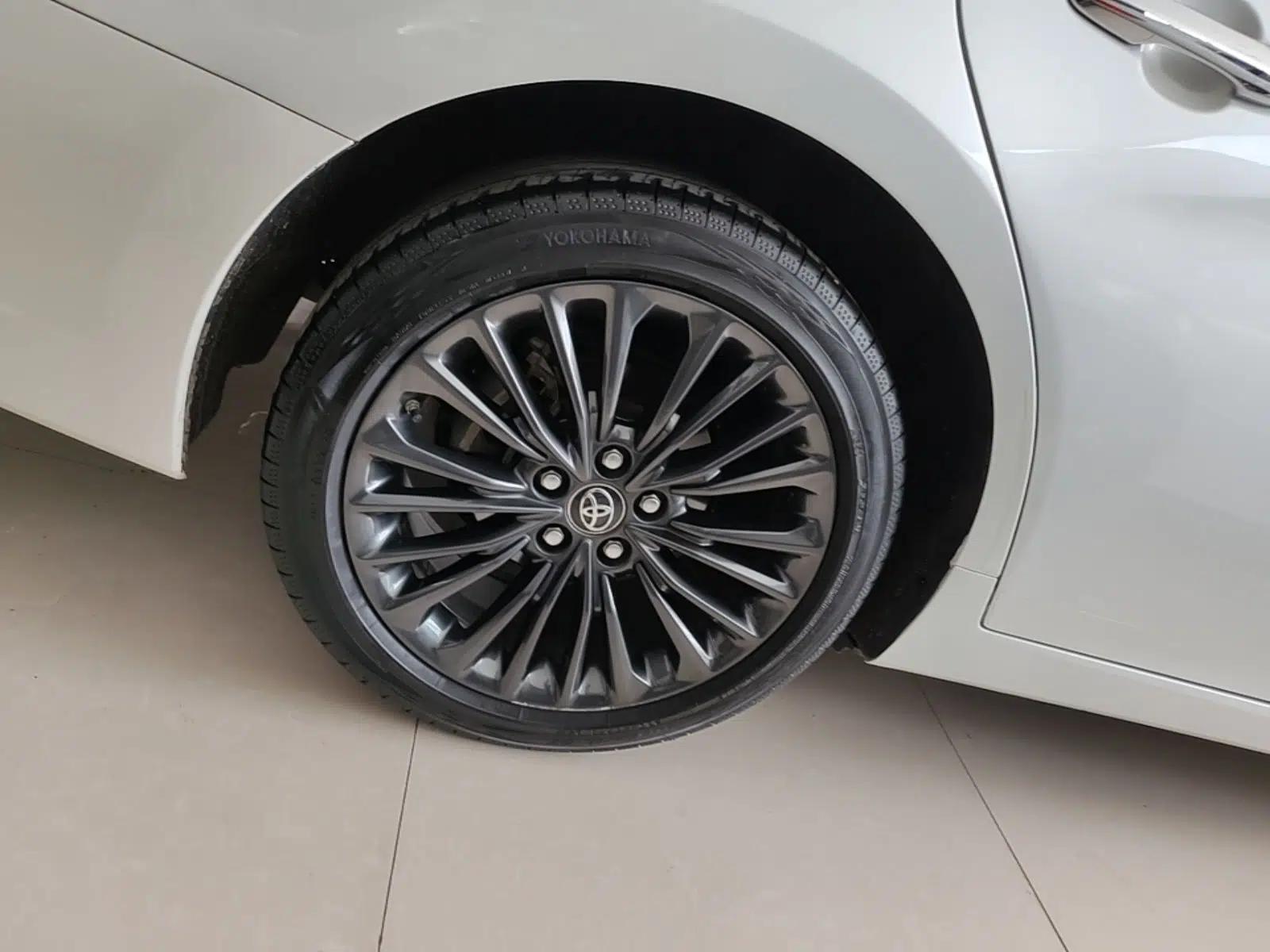Toyota Avalon 2019 2.5L Touring Premium Version China VI Standard — миниатюра 10