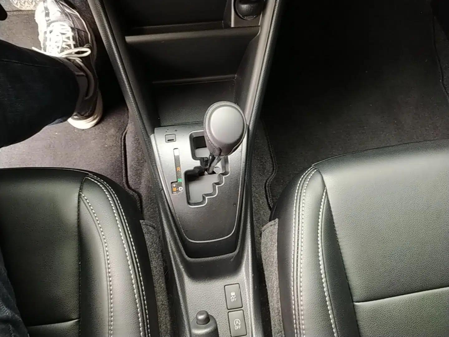 Toyota YARiS L Zhi Xuan 2022 X-Trail 1.5L CVT Leading PLUS Edition — миниатюра 17