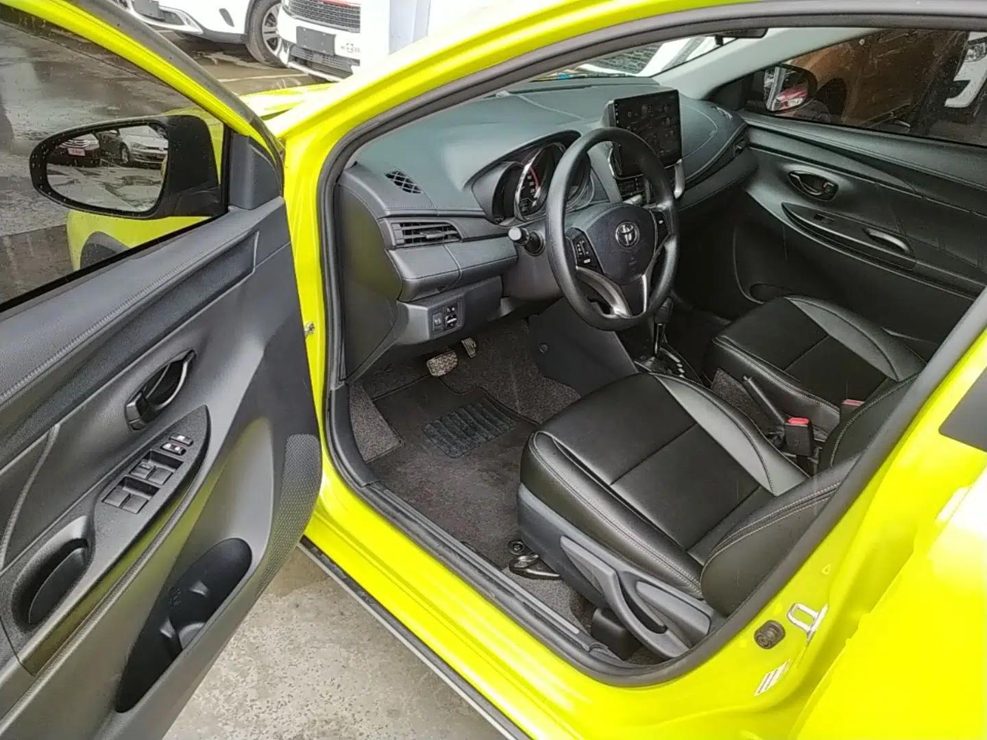 Toyota YARiS L Zhi Xuan 2022 X-Trail 1.5L CVT Leading PLUS Edition — миниатюра 19
