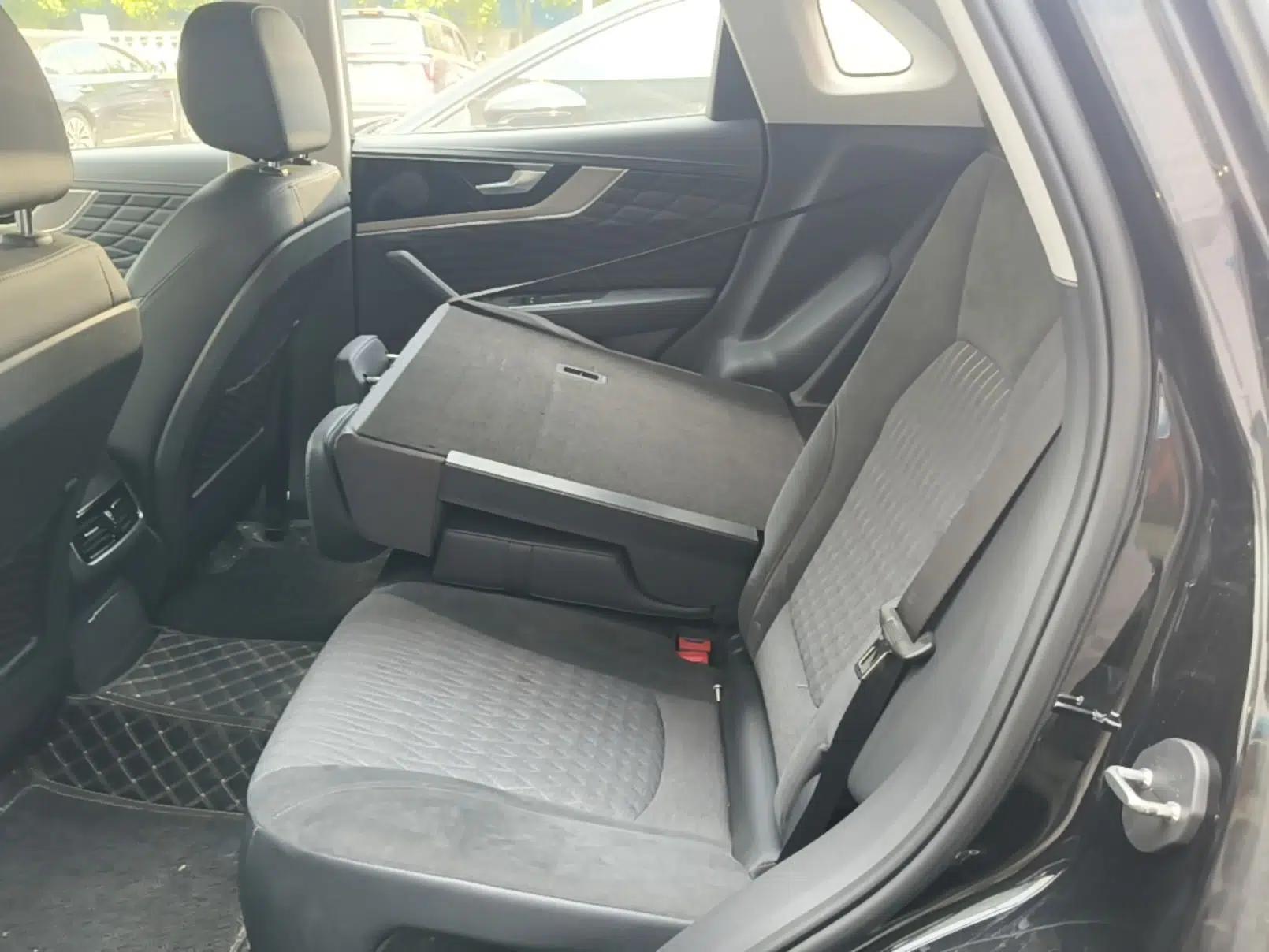 Hongqi HS5 2022 2.0T Smart Connect Flagship Edition — миниатюра 20