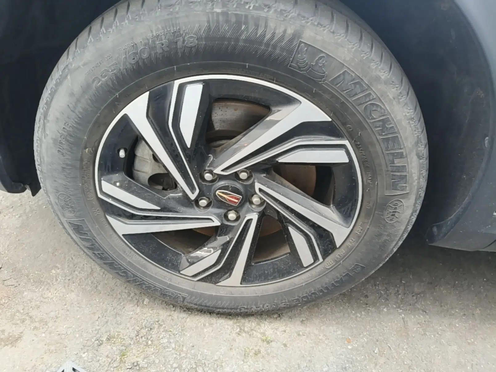 Hongqi HS5 2022 2.0T Smart Connect Flagship Edition — миниатюра 8