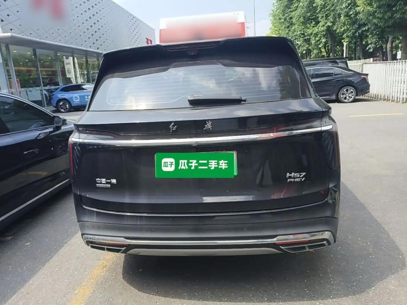 Hongqi HS7 PHEV 2024 2.0T PHEV Four-Wheel Drive Flagship Edition 6 Seats — миниатюра 5