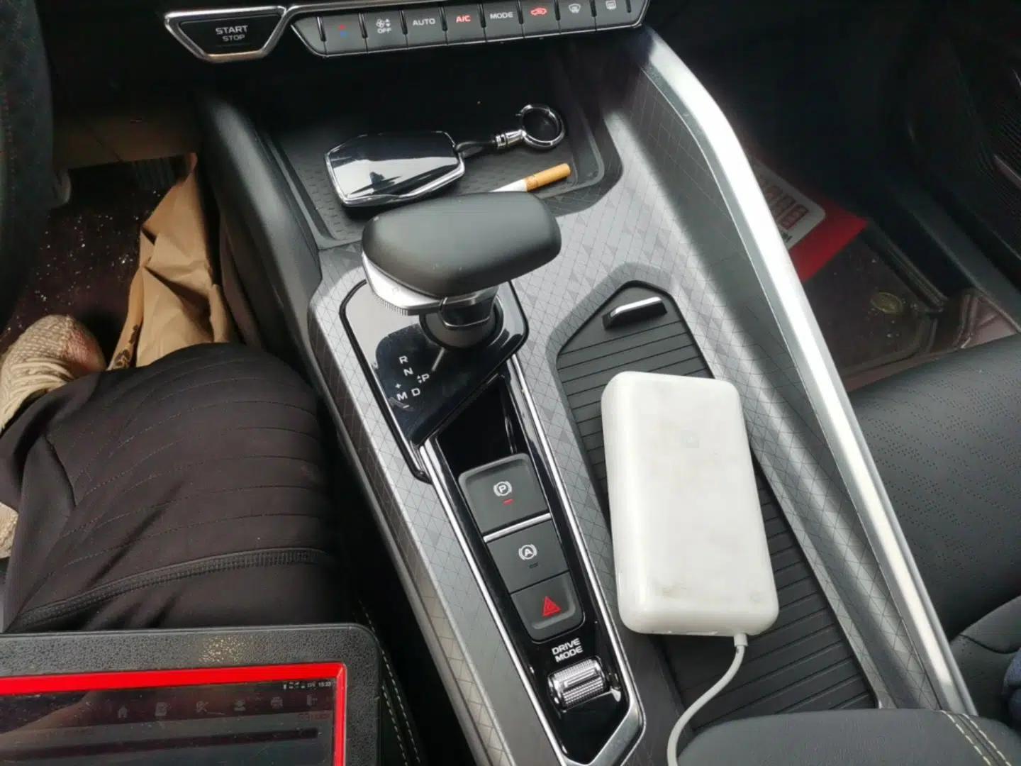 Geely Auto Preface 2023 1.5TD Kunlun Edition — миниатюра 17