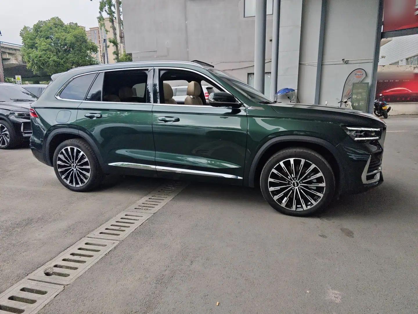 Geely Auto Monjaro L 2025 Dongfang Yao 2.0TD Automatic All-Wheel-Drive Wangyue Edition — миниатюра 11