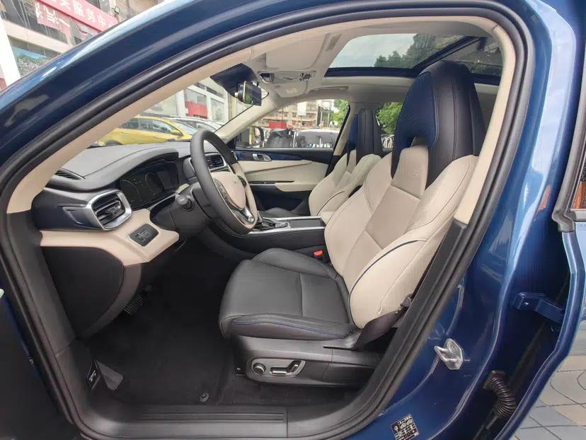 Lynk & Co 01 2019 2.0T Two-Wheel Drive Zhaopu Version China VI Standard — миниатюра 8