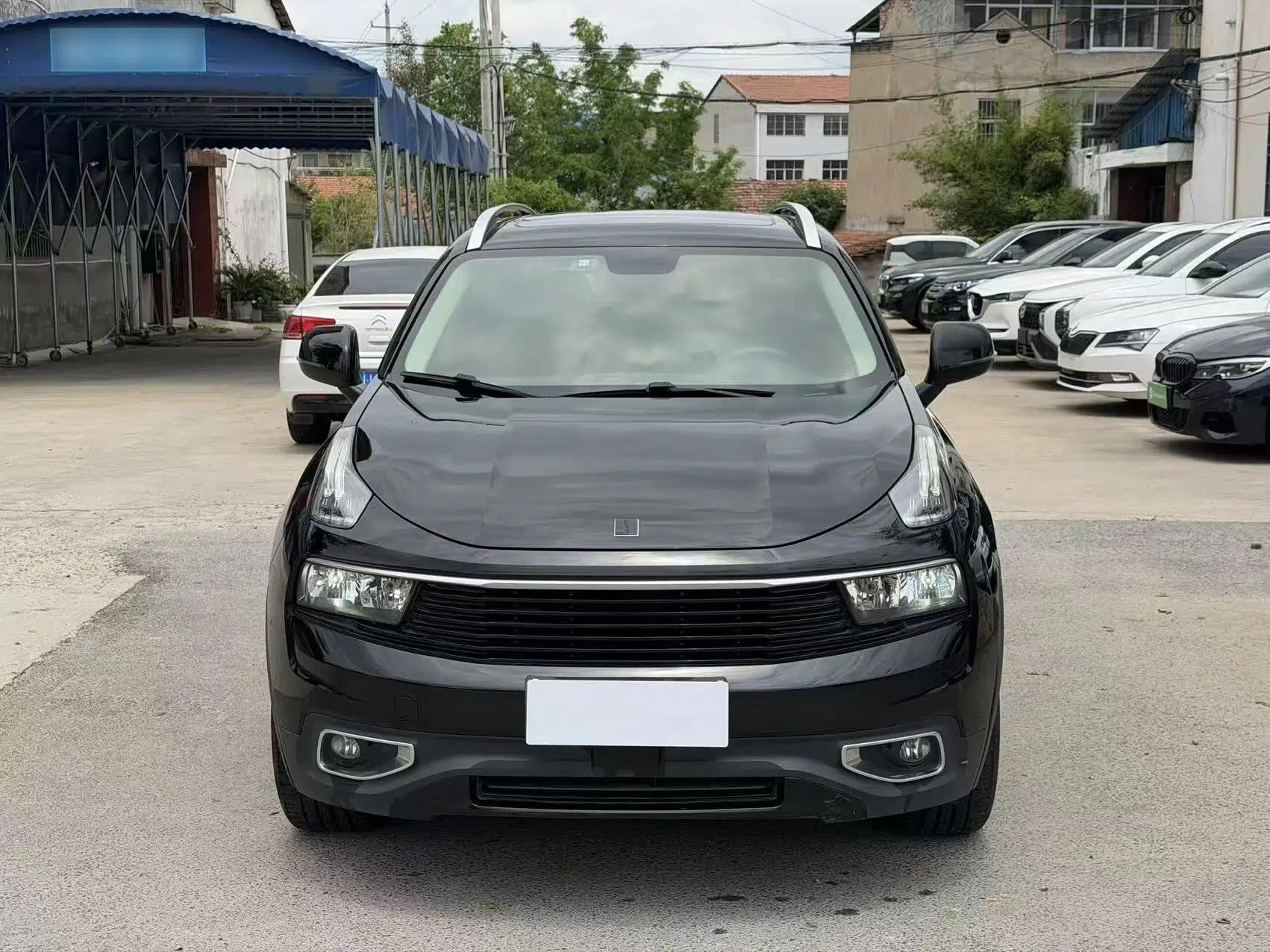 Lynk & Co 01 2017 2.0T Two-Wheel-Drive Version — миниатюра 4