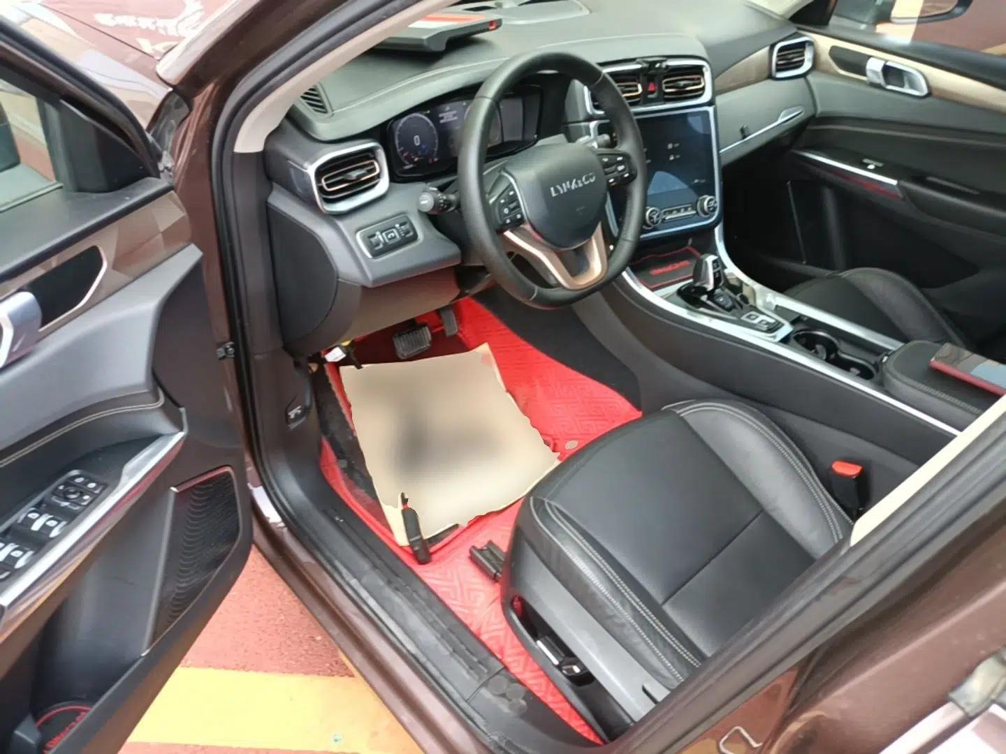 Lynk & Co 01 2017 2.0T Two-Wheel-Drive Version — миниатюра 19
