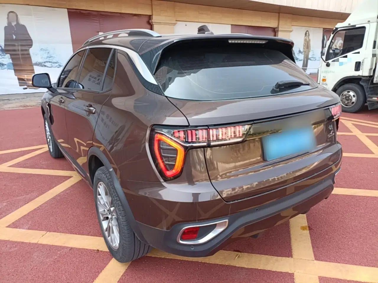 Lynk & Co 01 2017 2.0T Two-Wheel-Drive Version — миниатюра 4