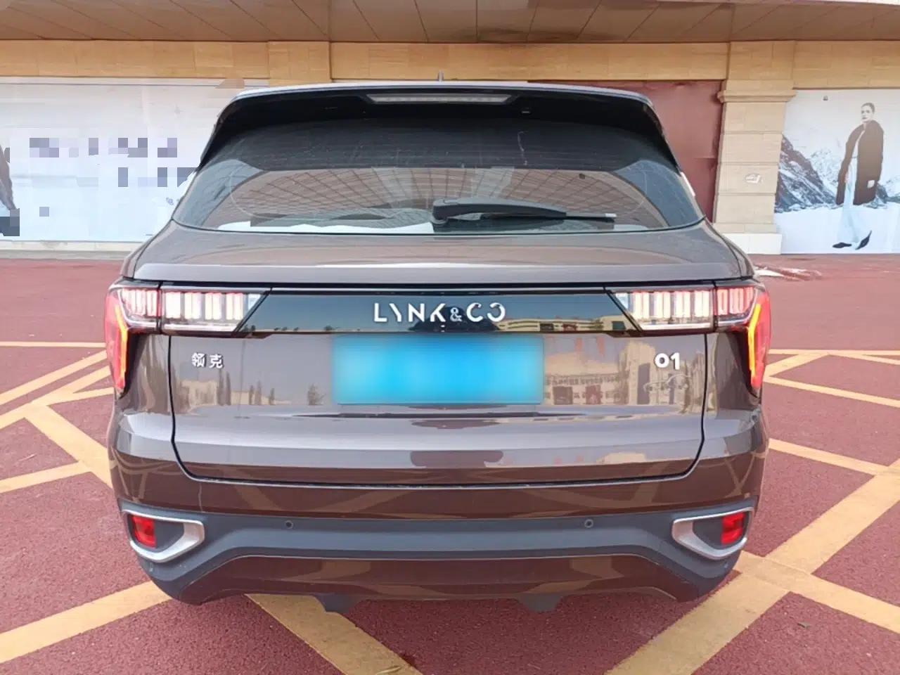 Lynk & Co 01 2017 2.0T Two-Wheel-Drive Version — миниатюра 5