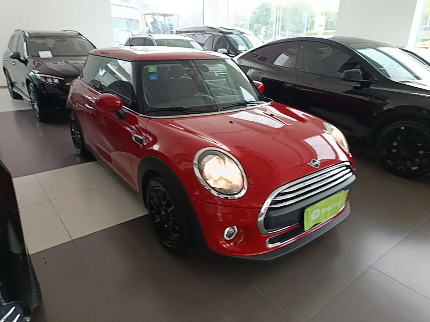 MINI 2019 1.5T ONE PLUS — миниатюра 3
