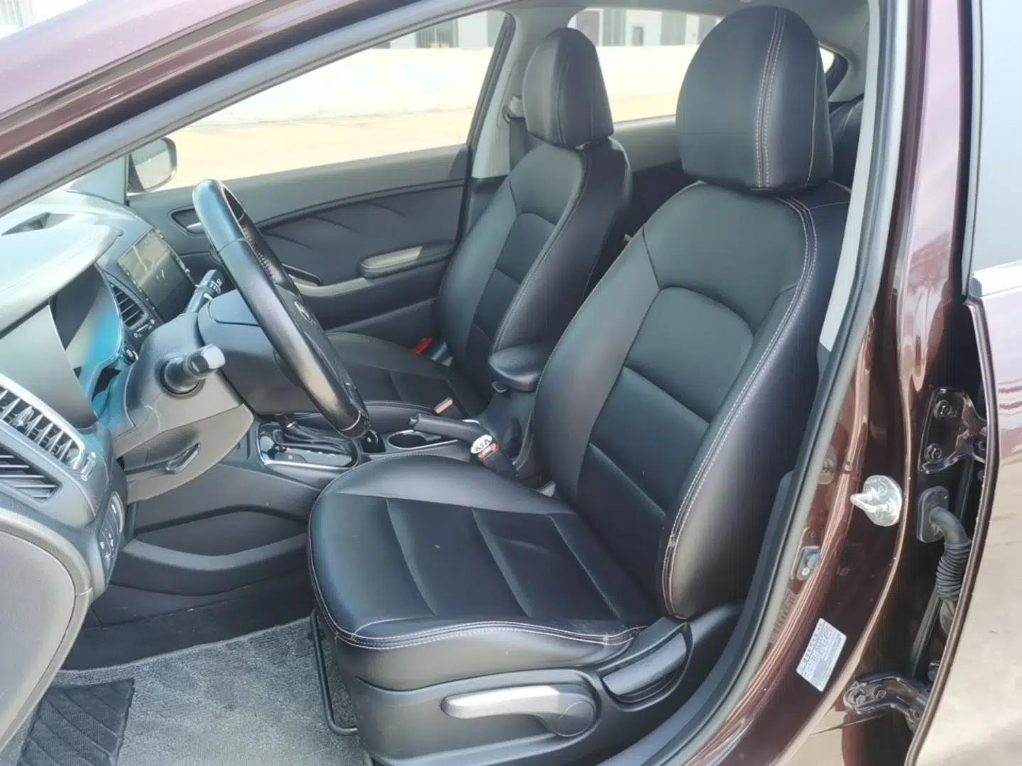 Kia K3 2016 1.6L Automatic GLS — миниатюра 18