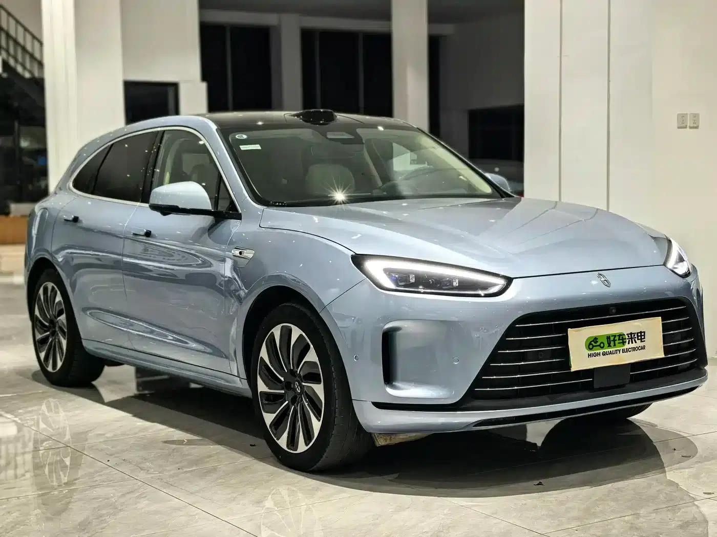 Wenjie M5 2023 Extended Range 4WD Intelligent Driving Edition — миниатюра 3