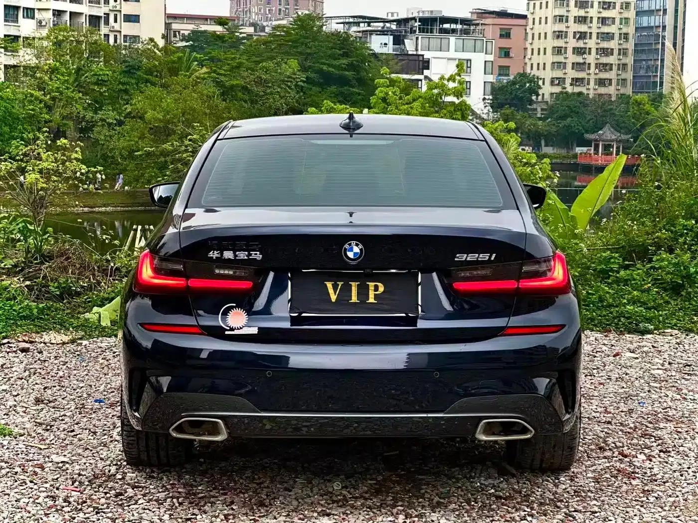 2022 BMW 3 Series Facelift 325i M Sport Package — миниатюра 4