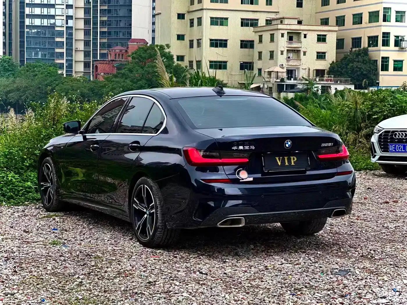 2022 BMW 3 Series Facelift 325i M Sport Package — миниатюра 6