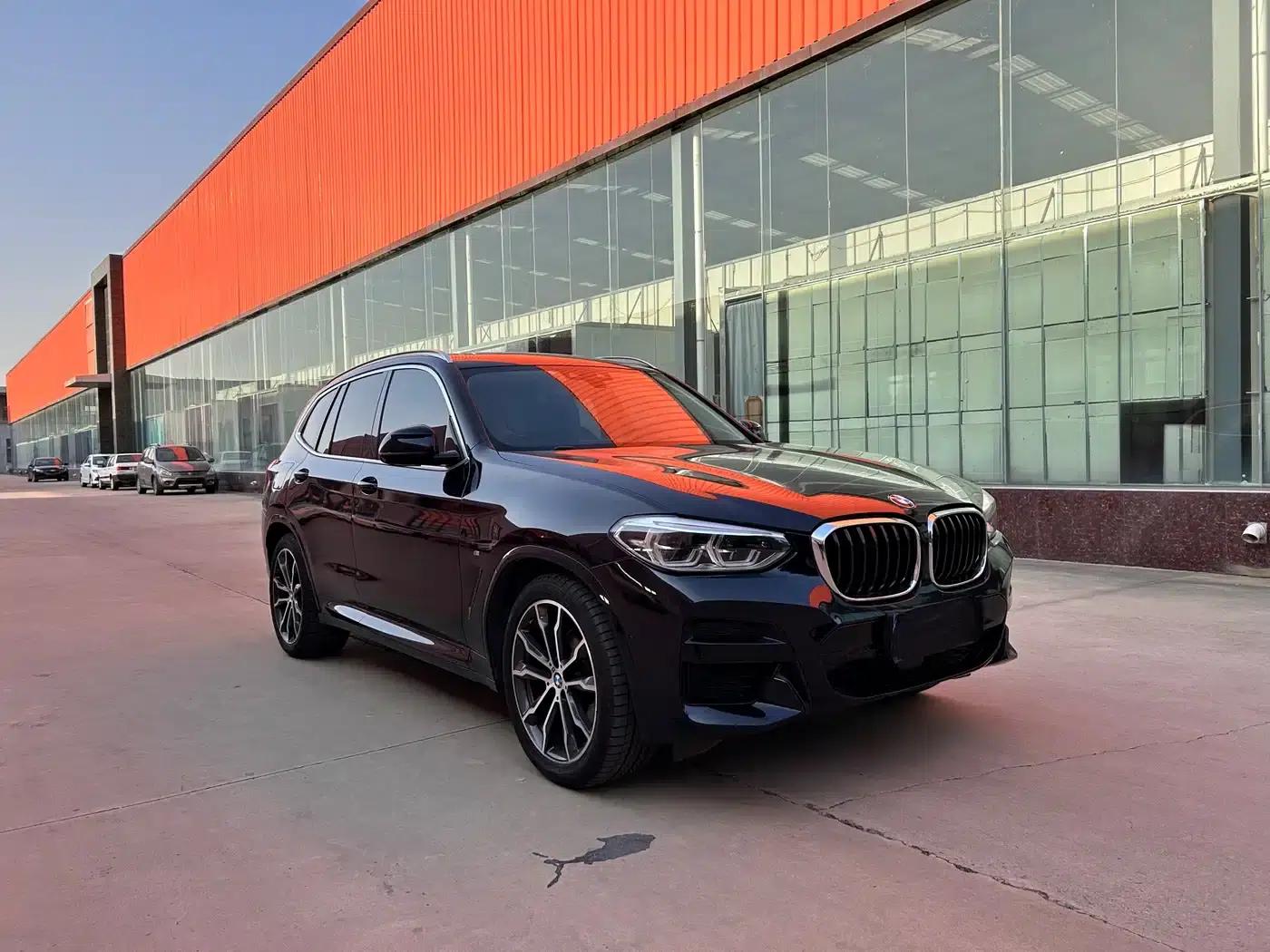BMW X3 2020 xDrive30i Leading M Sport Package — миниатюра 3