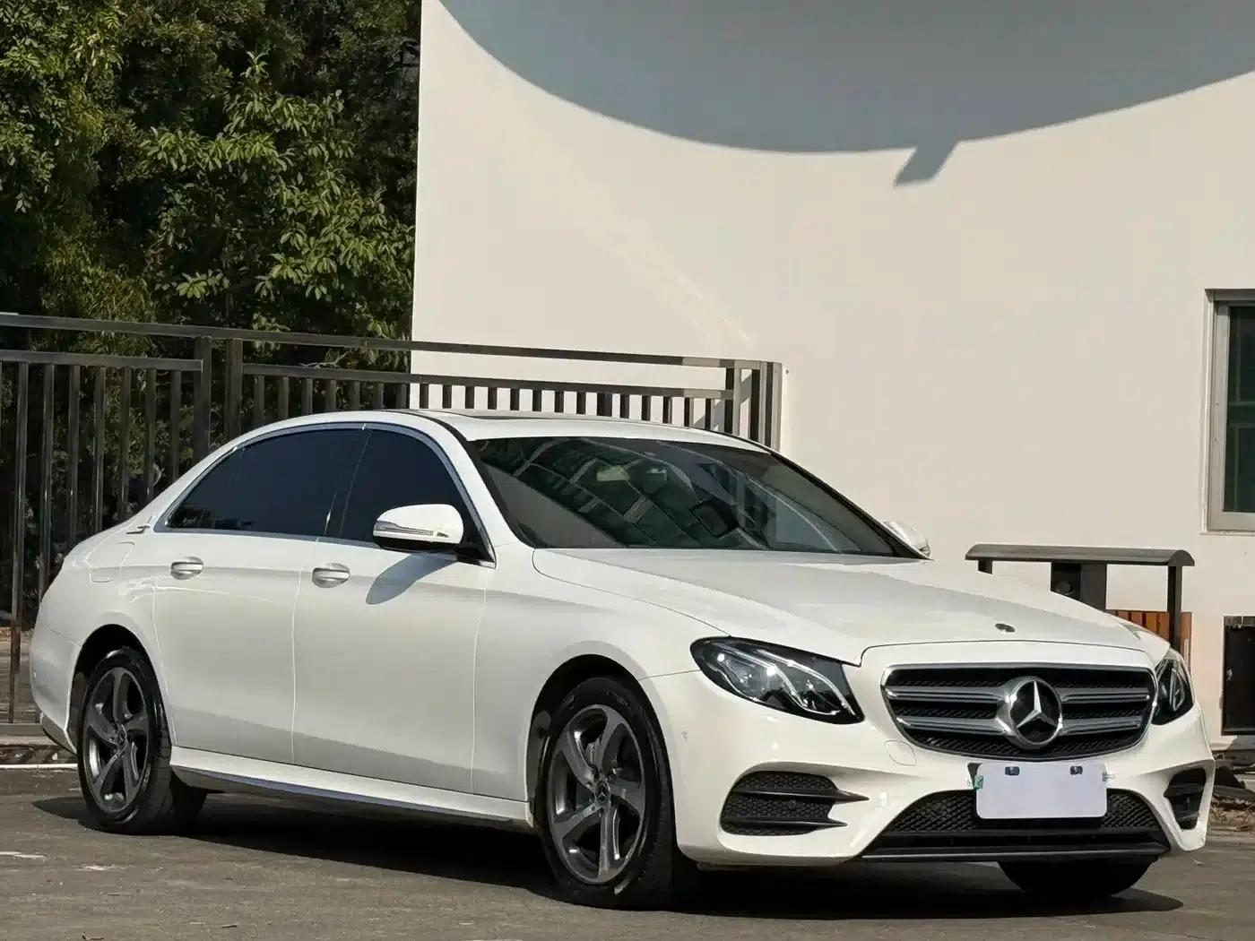 2016 Mercedes-Benz E-Class E 300 L Sport Style — миниатюра 3