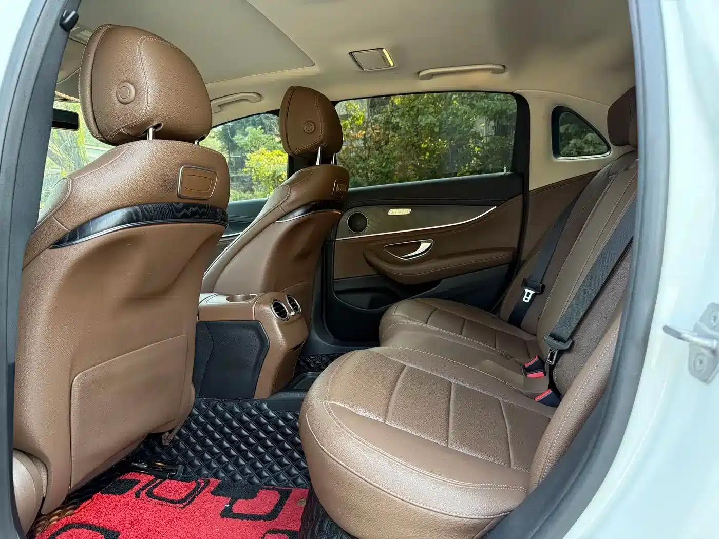 2016 Mercedes-Benz E-Class E 300 L Sport Style — миниатюра 6