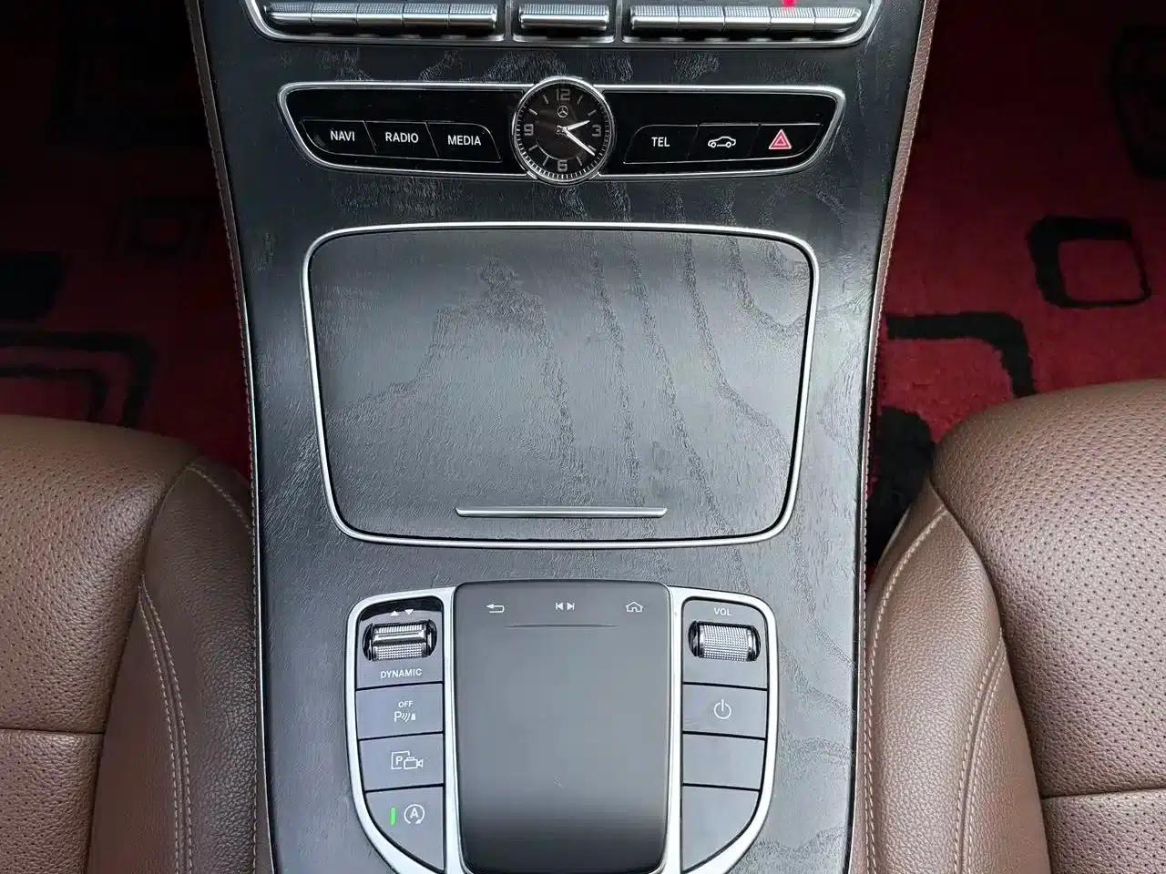 2016 Mercedes-Benz E-Class E 300 L Sport Style — миниатюра 10