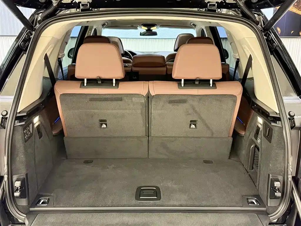 BMW X7 2022 xDrive40i Leading Luxury Package — миниатюра 8