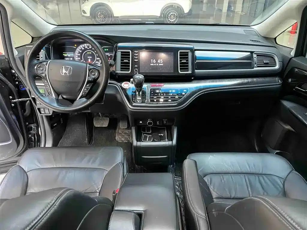 Elysion 2019 2.0L Hybrid Luxury Edition — миниатюра 8