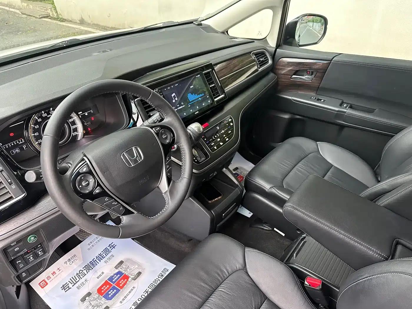 Elysion 2016 2.4L Luxury Edition — миниатюра 6