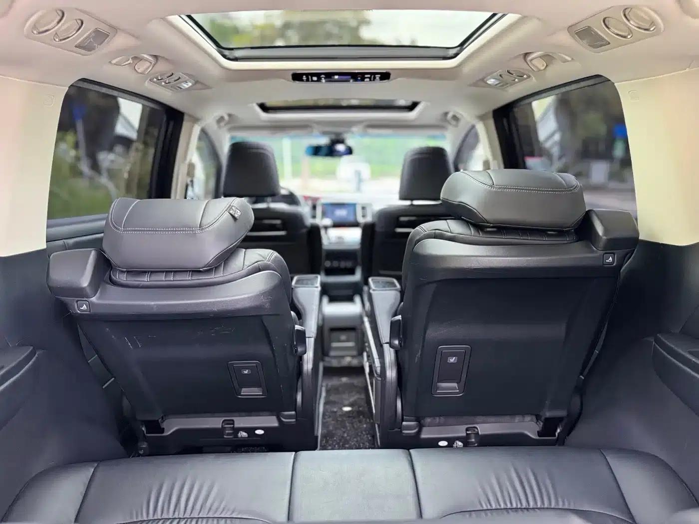 Elysion 2019 2.0L Hybrid Luxury Edition — миниатюра 25