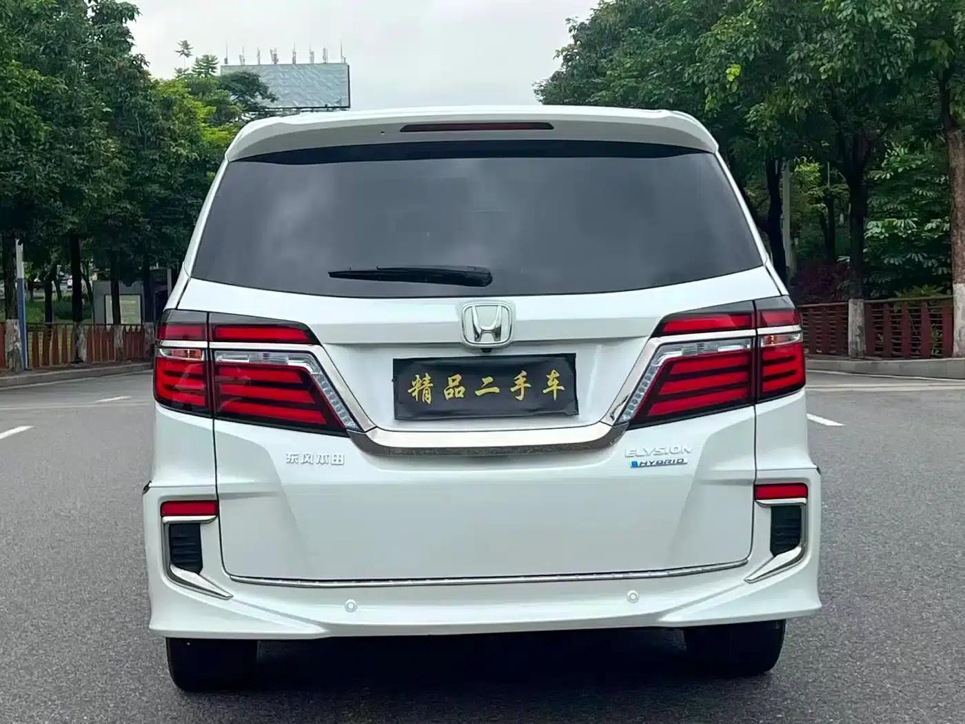 Elysion 2019 2.0L Hybrid Luxury Edition — миниатюра 6