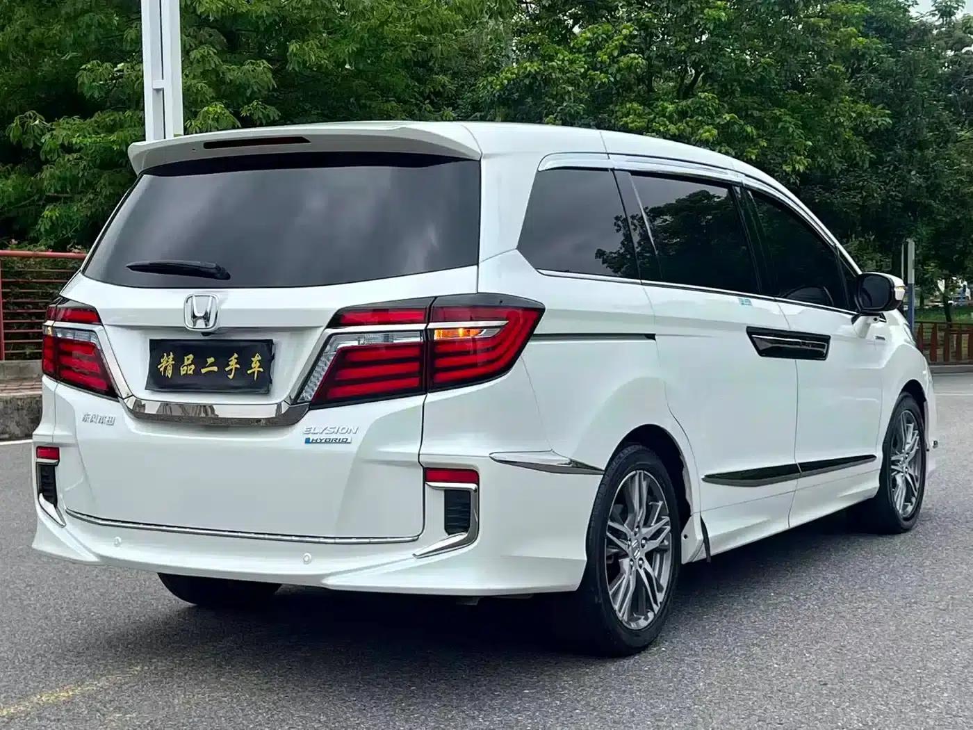 Elysion 2019 2.0L Hybrid Luxury Edition — миниатюра 7